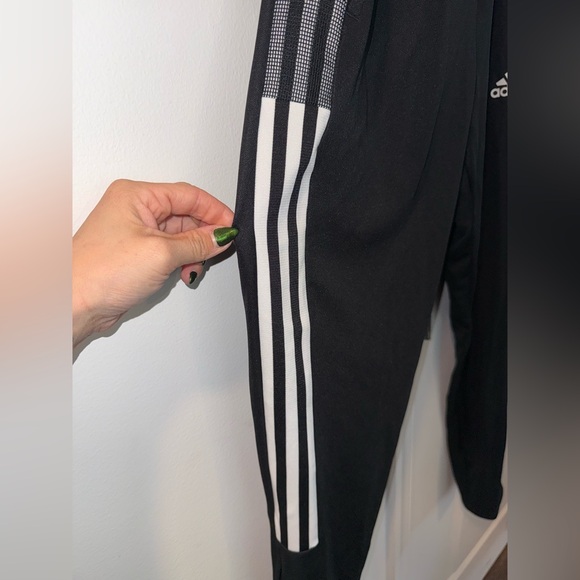 Adidas men’s Black Joggers - Picture 3 of 13